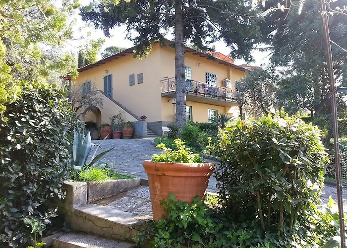 Bed & Breakfast Ulivi Di Castello 3*