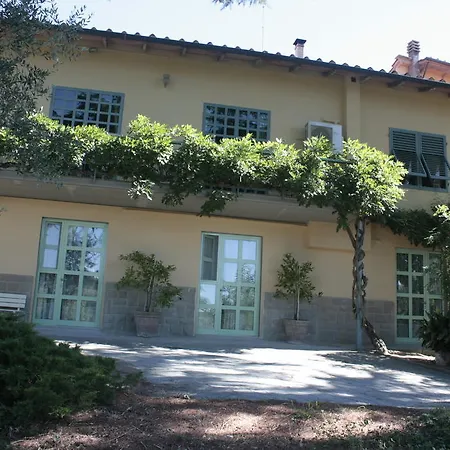 Bed & Breakfast Ulivi Di Castello 3*